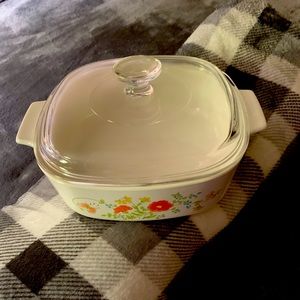 Corning covered casserole Corelle Wildflower